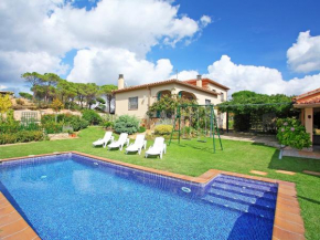 Отель Holiday Home Marina  Видререс